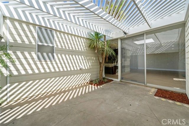 1824 Park Street, Huntington Beach, CA 92648