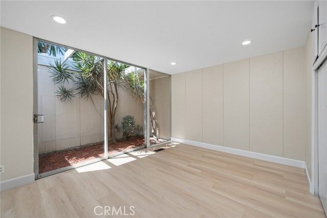 1824 Park Street, Huntington Beach, CA 92648