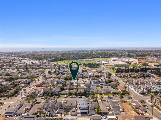 1824 Park Street, Huntington Beach, CA 92648