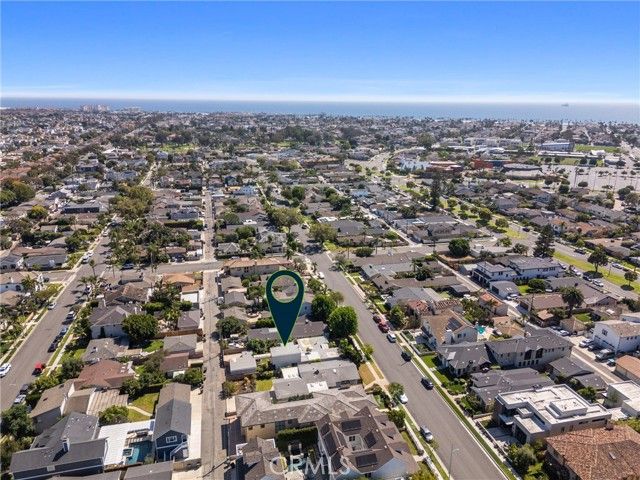 1824 Park Street, Huntington Beach, CA 92648