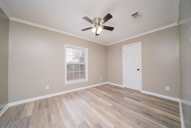 2568 James Marshall Rd, Marshall, TX 75670