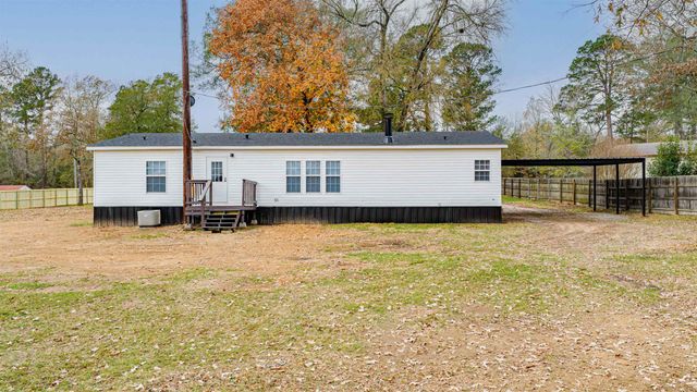 2568 James Marshall Rd, Marshall, TX 75670