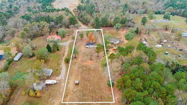 2568 James Marshall Rd, Marshall, TX 75670