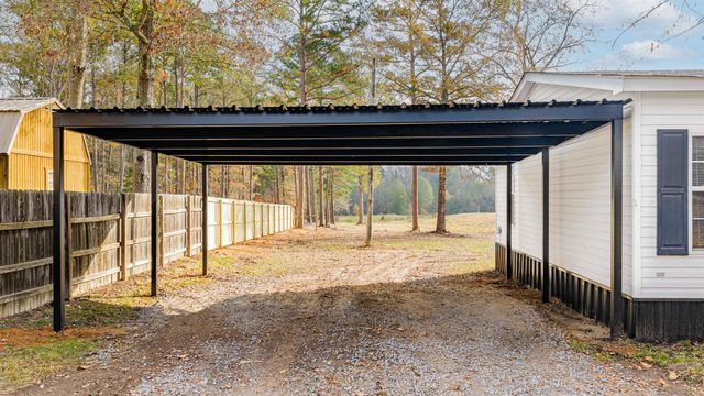 2568 James Marshall Rd, Marshall, TX 75670