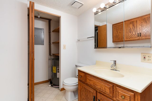 3119 Ingalls Avenue 3B, Joliet, IL 60435