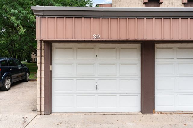 3119 Ingalls Avenue 3B, Joliet, IL 60435