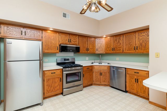 3119 Ingalls Avenue 3B, Joliet, IL 60435