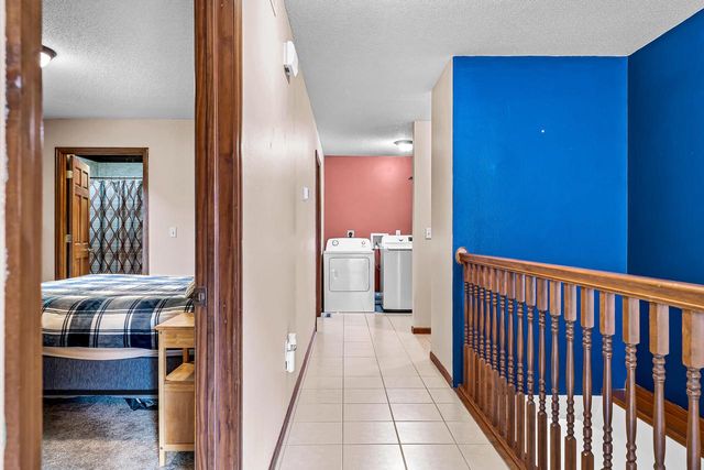 21312 Barbara LANE, Galesville, WI 54630