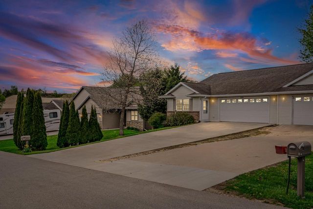 21312 Barbara LANE, Galesville, WI 54630