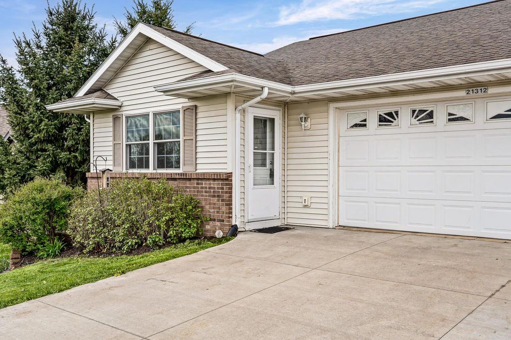 21312 Barbara LANE, Galesville, WI 54630