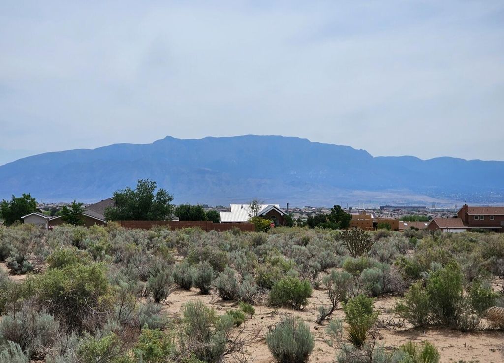 1390 Imp Place SE, Rio Rancho, NM 87124