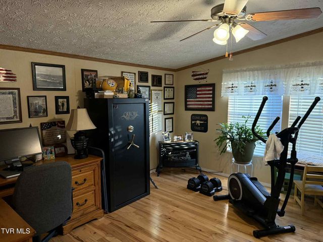 6042 Cherry Lane, Wise, VA 24293