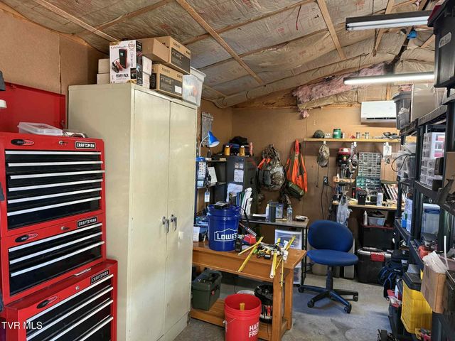 6042 Cherry Lane, Wise, VA 24293