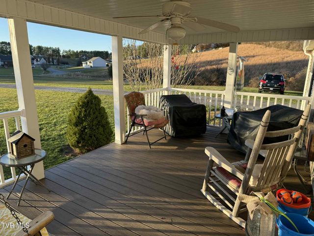 6042 Cherry Lane, Wise, VA 24293