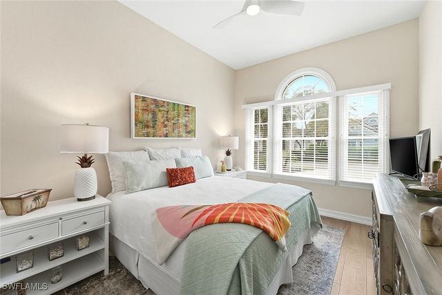 8425 Mallards WAY, Naples, FL 34114