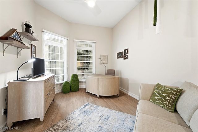 8425 Mallards WAY, Naples, FL 34114