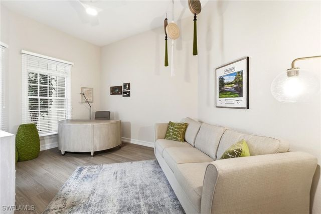 8425 Mallards WAY, Naples, FL 34114