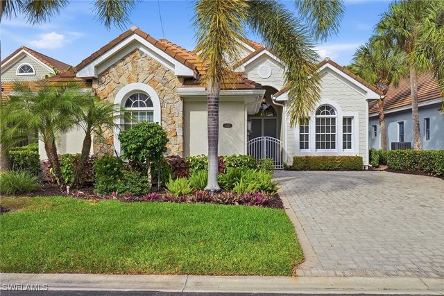 8425 Mallards WAY, Naples, FL 34114
