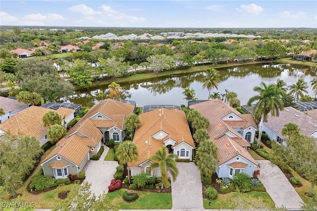 8425 Mallards WAY, Naples, FL 34114