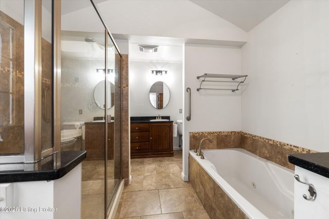 1405 Robertson Dr, Crestwood, KY 40014