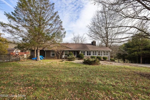 1405 Robertson Dr, Crestwood, KY 40014