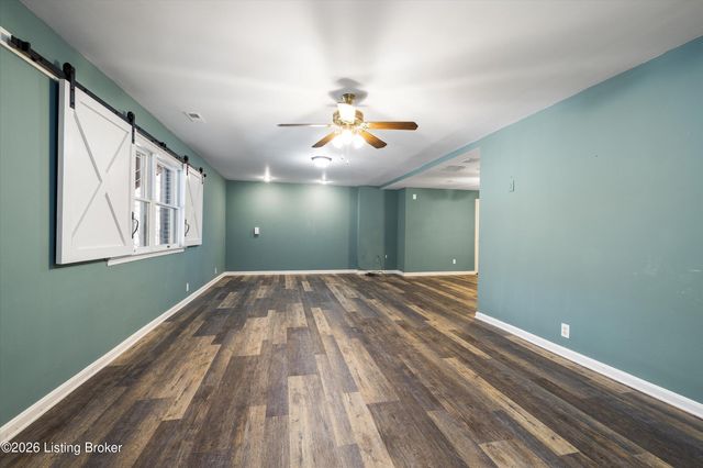 1405 Robertson Dr, Crestwood, KY 40014