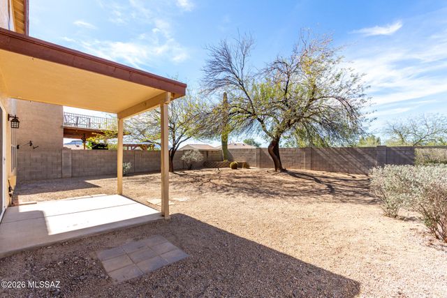 5650 W Copperhead Drive, Tucson, AZ 85742