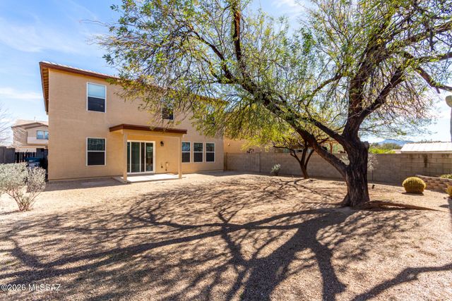 5650 W Copperhead Drive, Tucson, AZ 85742