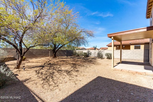 5650 W Copperhead Drive, Tucson, AZ 85742