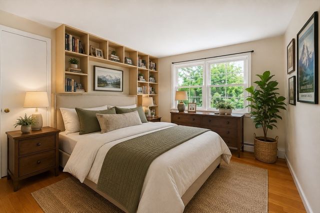 23 Phelps St, Easthampton, MA 01027