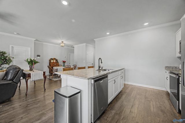 514 Wolf Trace, Hartselle, AL 35640