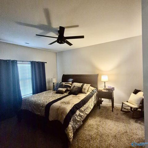 514 Wolf Trace, Hartselle, AL 35640