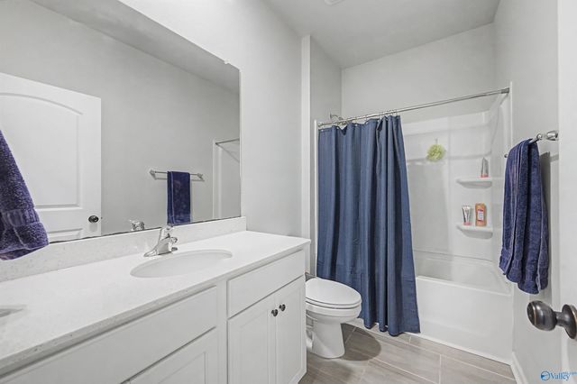 514 Wolf Trace, Hartselle, AL 35640