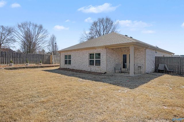 514 Wolf Trace, Hartselle, AL 35640