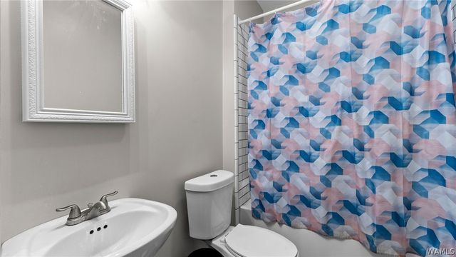 524 34th, Tuscaloosa, AL 35401
