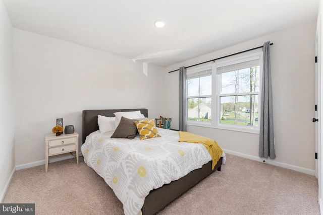 191 MOFFETT LN, Fredericksburg, VA 22406