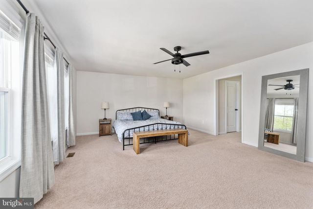 191 MOFFETT LN, Fredericksburg, VA 22406