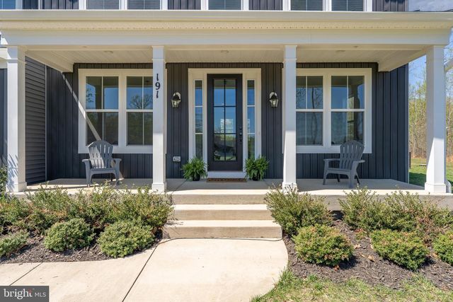 191 MOFFETT LN, Fredericksburg, VA 22406