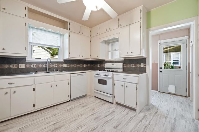 336 W Creighton Avenue, Fort Wayne, IN 46807