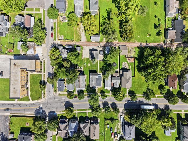 336 W Creighton Avenue, Fort Wayne, IN 46807