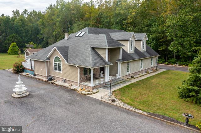 3635 MAPLE AVE, Vineland, NJ 08361