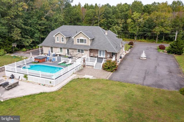 3635 MAPLE AVE, Vineland, NJ 08361