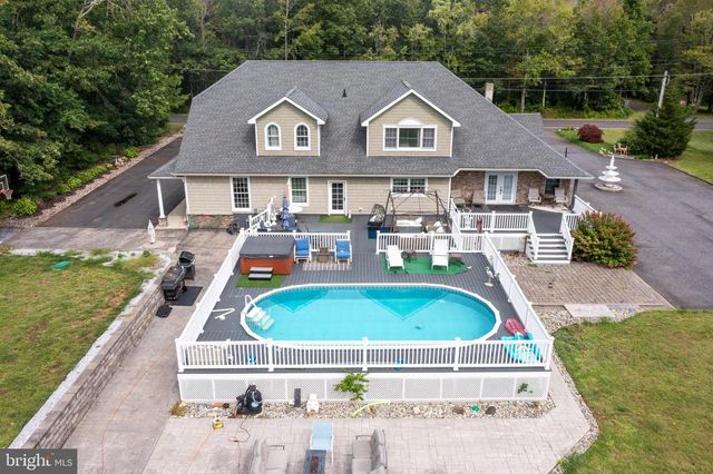 3635 MAPLE AVE, Vineland, NJ 08361