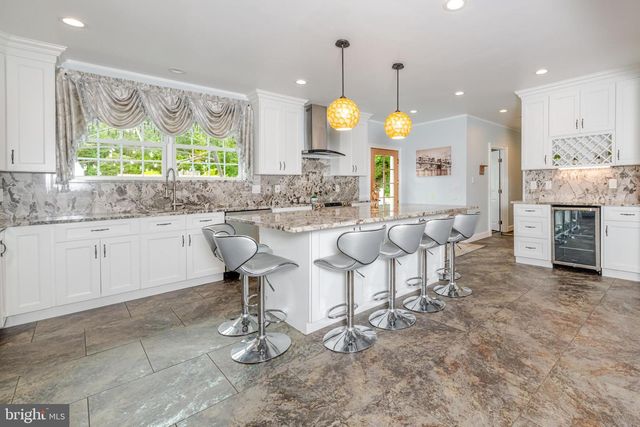 3635 MAPLE AVE, Vineland, NJ 08361