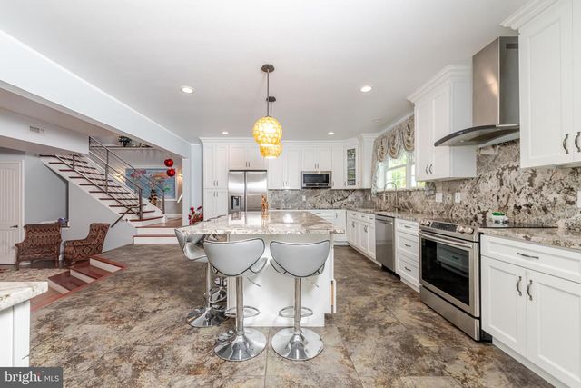 3635 MAPLE AVE, Vineland, NJ 08361