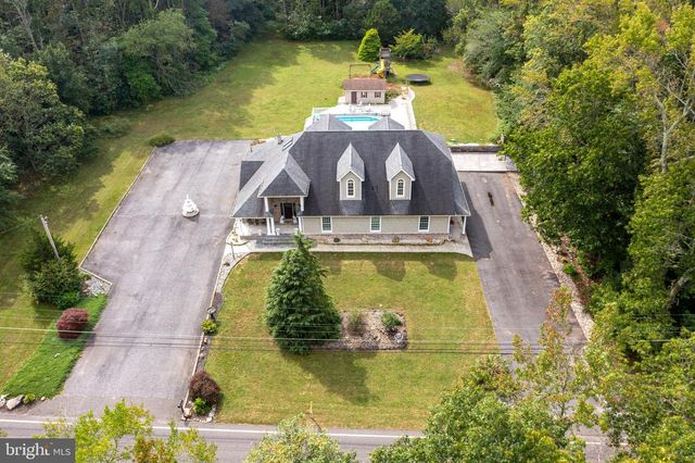3635 MAPLE AVE, Vineland, NJ 08361
