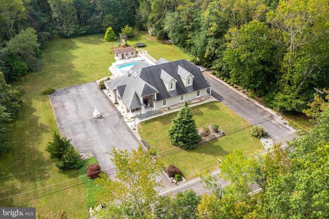 3635 MAPLE AVE, Vineland, NJ 08361