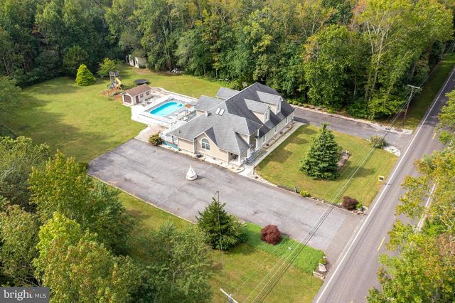 3635 MAPLE AVE, Vineland, NJ 08361