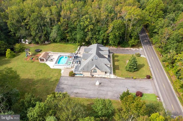 3635 MAPLE AVE, Vineland, NJ 08361