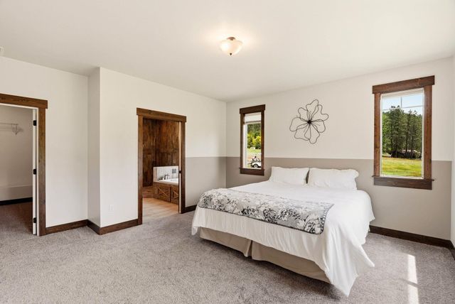10638 HANGMAN VALLEY Rd, Spokane, WA 99224